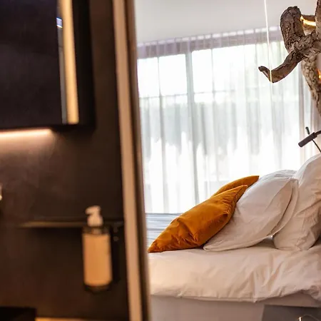 فندق مبيت وإفطار L'ardenne Autrement Wellness Include لاروش ان اردين