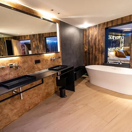 L'ardenne Autrement Wellness Include فندق مبيت وإفطار