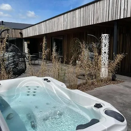 فندق مبيت وإفطار L'ardenne Autrement Wellness Include 4*